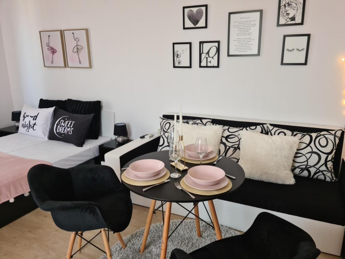 Appartement Rose Studio à Burgas Extérieur photo